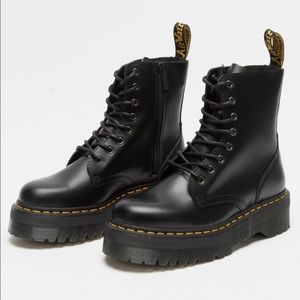 Platform jadon doc martens!